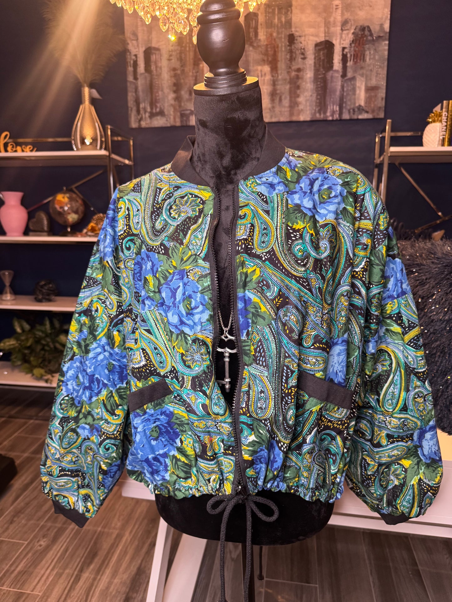 9.19.25 Double Take Reversible Paisley Bomber Jacket (Size 1X)