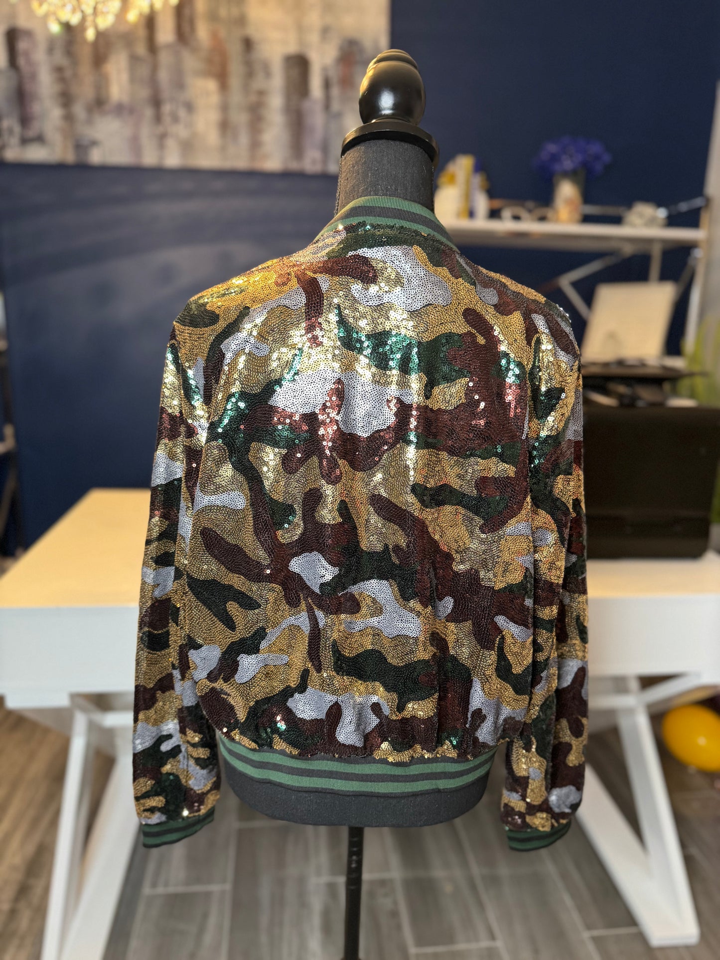9.6.25 J Blonde Camo Sequin Jacket (Size Medium)