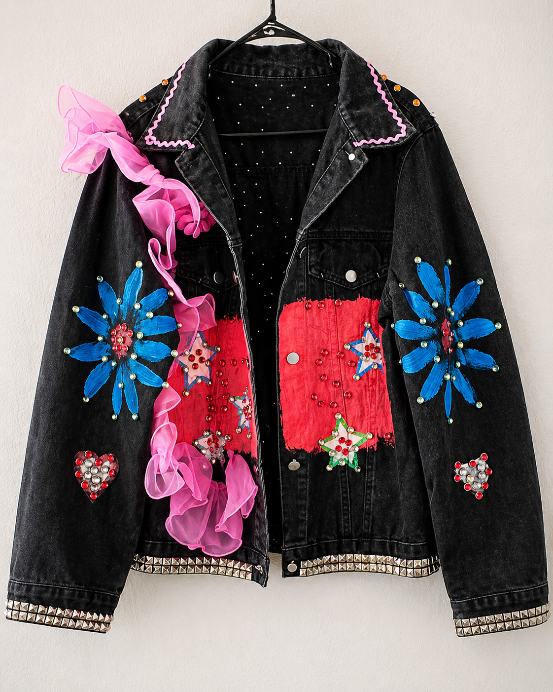 8.23.26 New  Pop Art Couture Denim Jacket (Size Large)