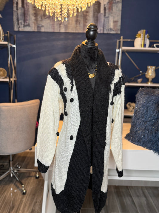 11.30.25 Vintage 1980s Carducci Black & White Pom Pom Cardigan   (Size 1X/2X)