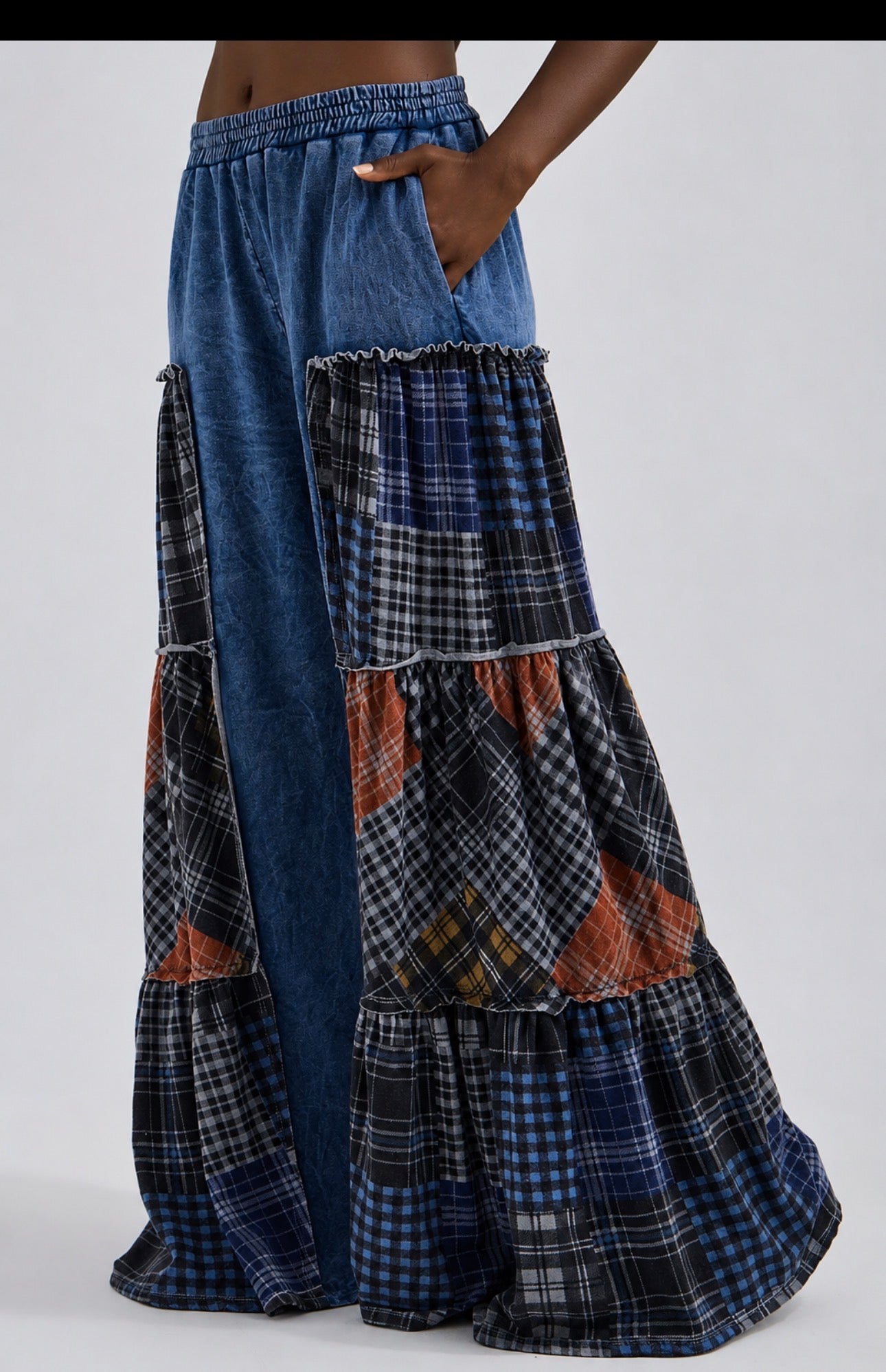 6.28.26 NWT Mineral Wash Blue Plaid Wide Flair Pants (Size Large/stretch)